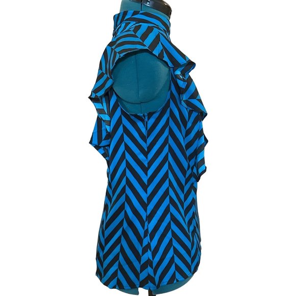 Worthington Chevron Ruffled Blouse Short-Sleeved 100% Polyester Women's Size M - Picture 4 of 14